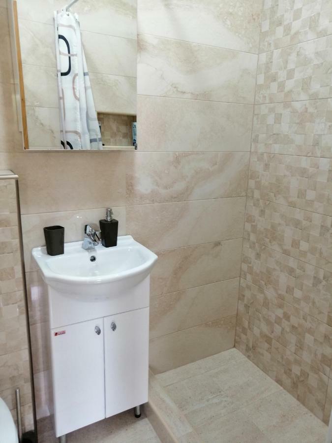 Studio Apartman Irena1 Bijela Ngoại thất bức ảnh