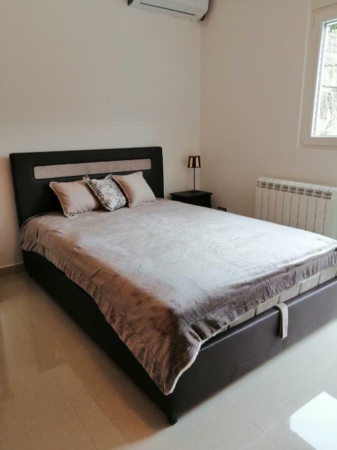 Studio Apartman Irena1 Bijela Ngoại thất bức ảnh