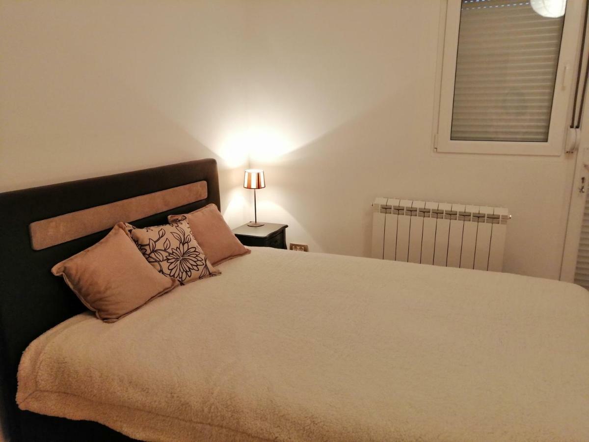 Studio Apartman Irena1 Bijela Ngoại thất bức ảnh
